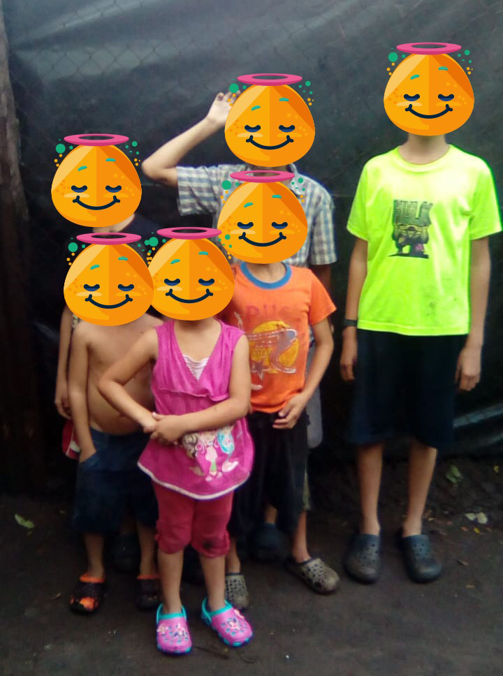A family in Nicaragua that was helped with food. 
